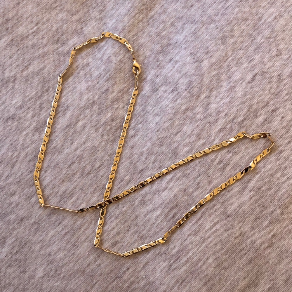 SOLD Beautiful Gold Plated Chain